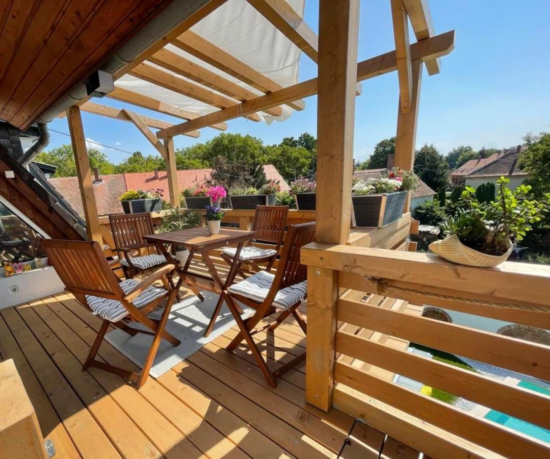 Moai Home Apartman Sárvár Zewnętrze zdjęcie